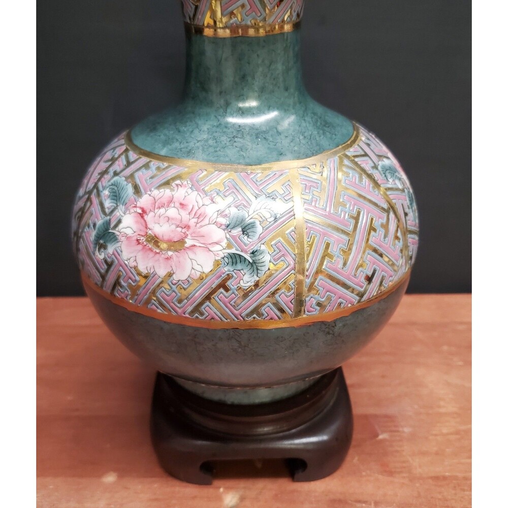 Vintage Chinoiserie Floral Urn Table Lamp - Picture 3 of 12